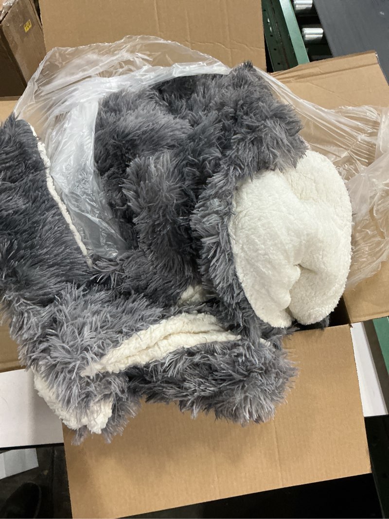 Condition photo showing Good Condition for FlySheep Luxury Faux Fur Shaggy Fluffy Comforter Set Queen Size Mixed Black and Gray Long Hair, Plush Sherpa Backing Reversible Bedding Set Super Warm for Winter