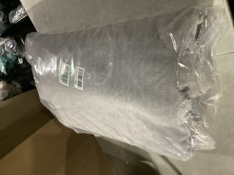 https://lotting-media.assets.bidfta.com/lotting_607a0dbe-f295-4209-a539-3286a9592231