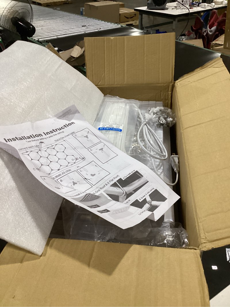 Condition photo showing Good Condition for modern 14 hexagonal led garage lights 6500k, 61560 lumens, honeycomb design, 14 grid system, octagon light for workshop, gym, warehouse and car wash (white, 57 pack