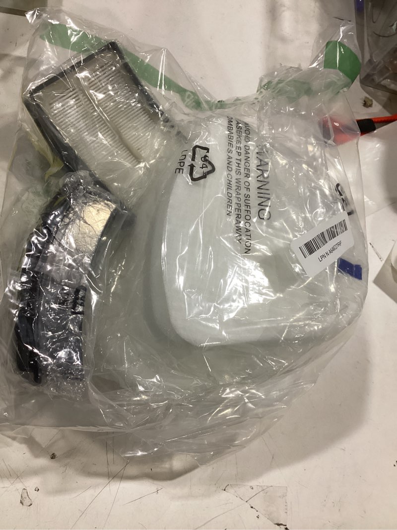 Condition photo showing Good Condition for 2 + 4 Pack Filters for Shark Vacuum Navigator Lift Away Filter Replacement ZU503AMZ NV350 NV351 NV352 NV355 NV356E NV357 NV360 NV370 UV440 UV540, Parts XFF350 XHF350 4+2 Pack Filters