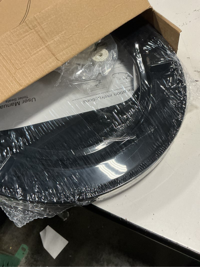 Condition photo showing Good Condition for black toilet seat round, soft close, bottom fixing, pp material, safe and easy clean, 16.5 inch black round 16.5inch
