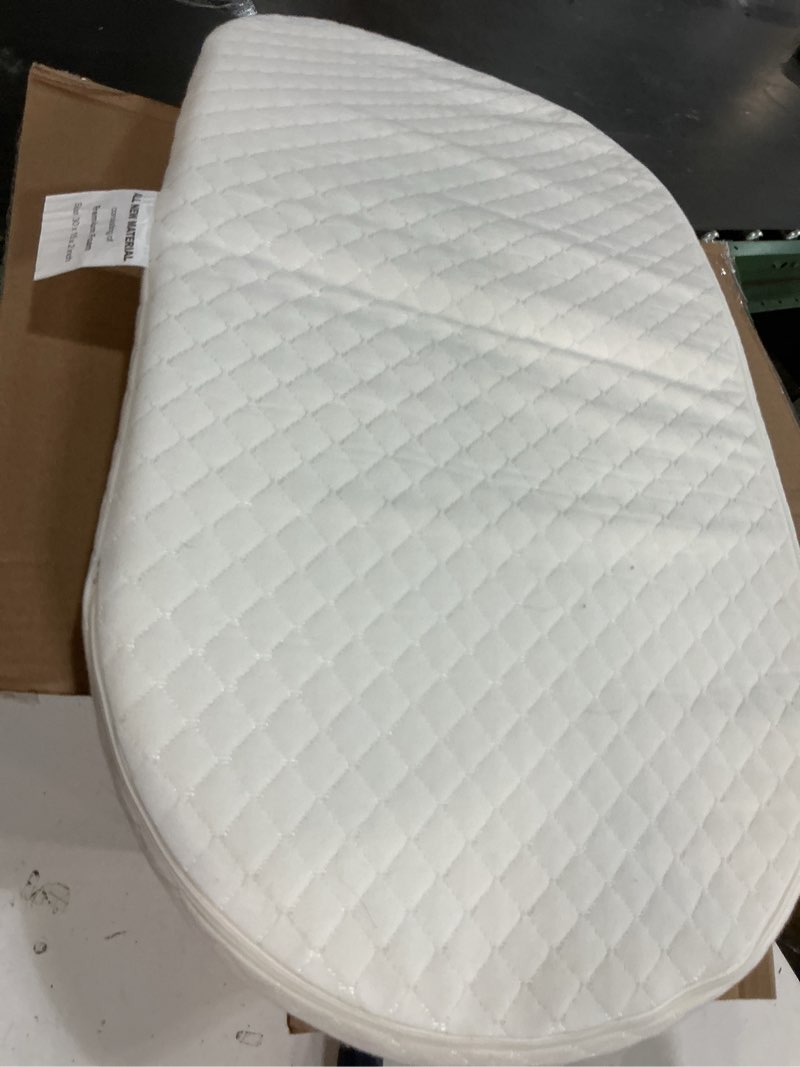 Condition photo showing Good Condition for stokke sleepi v3 bed mattress air - firm & breathable for baby’s comfort - non-toxic, quick drying core & machine washable cover