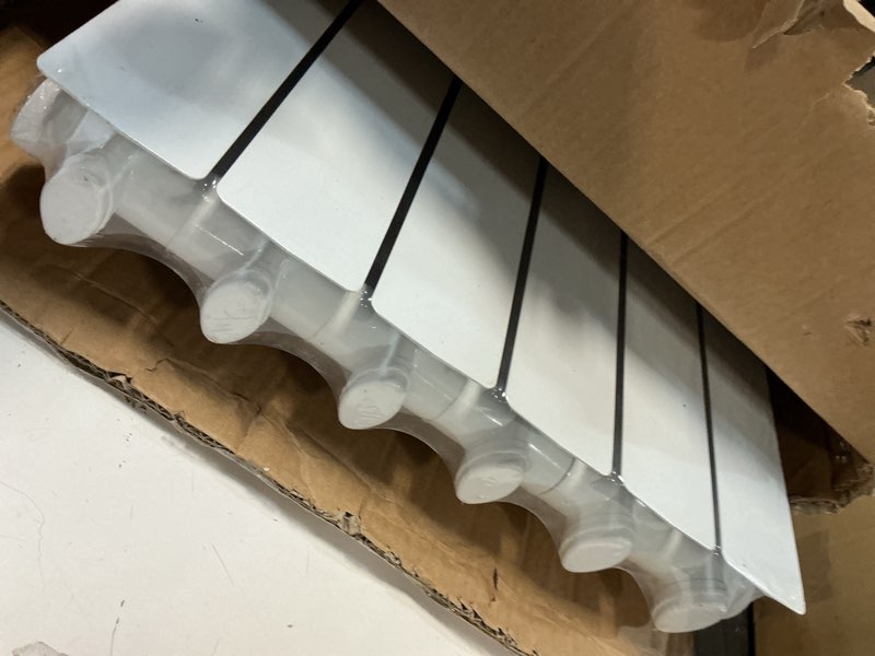 Condition photo showing Good Condition for Quiet Energy Saving Hot Water Radiator, 6-Panel Wall-Mounted Aluminum Radiator Heater for Kitchen, Bathroom and Bedroom Heater 6-Panel