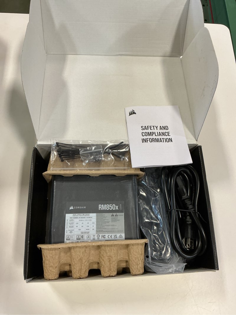 https://lotting-media.assets.bidfta.com/lotting_608cfff6-44a8-4be4-ae62-77ff4bb599a7