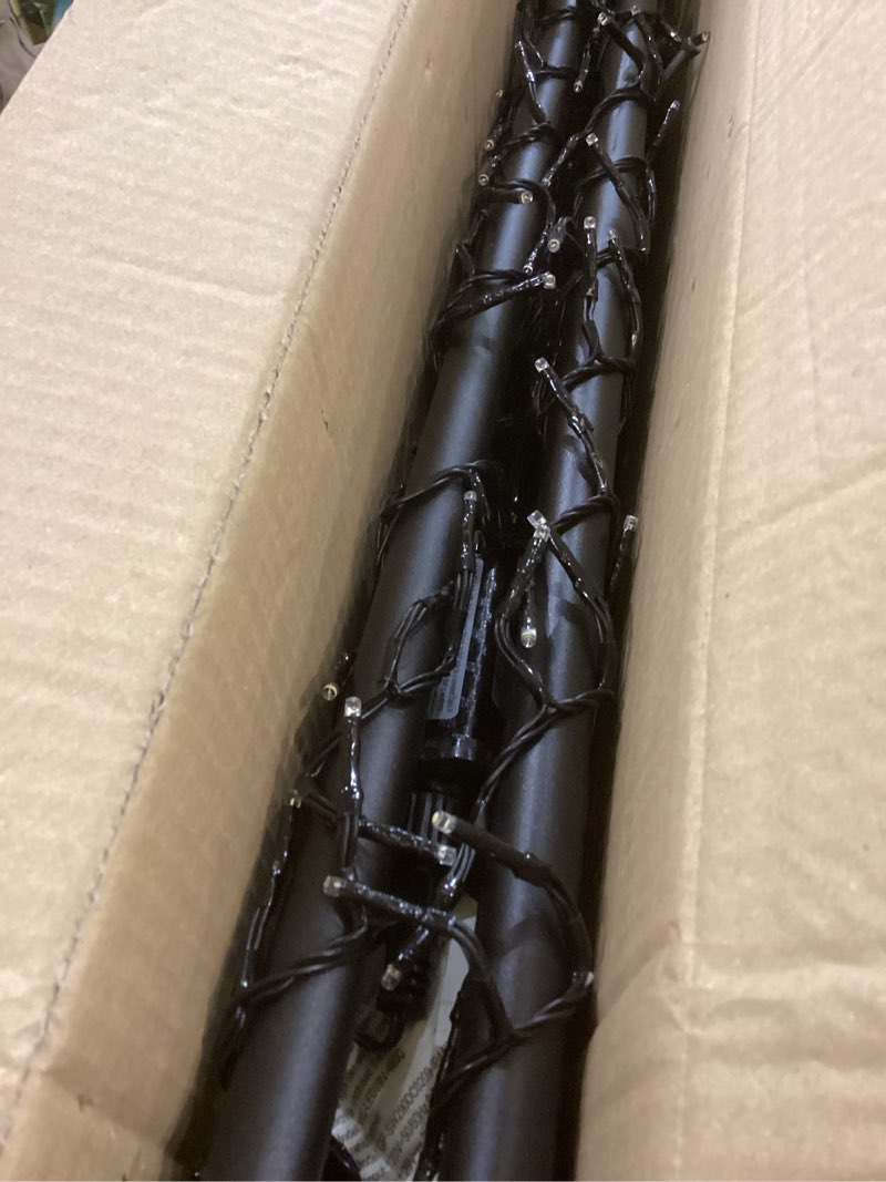 Condition photo showing Good Condition for Flacchi Christmas Decoration Outdoor Arch Lights - 9.5FT 460LED Waterproof String Lights with Timer, 8 Modes for Holiday Party,Wedding, Garden, Patio (Warm White)