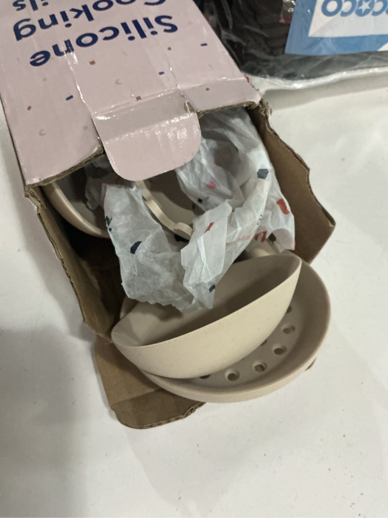 Condition photo showing New/Like New for nontoxic platinum silicone utensils, 100% plastic-free, 8-pcs, beige | lfgb-certified platinum silicone. solid steel core, no hidden plastics. 500°f heat resistant. non-scratch. dishwasher safe beige 8