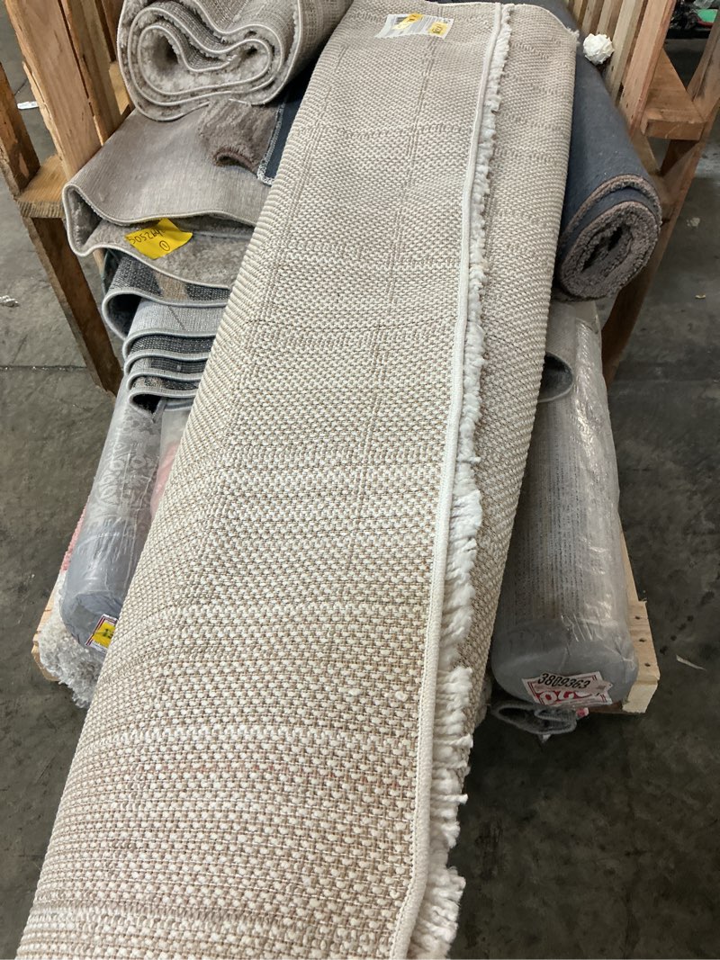 Condition photo showing As Is for origin 21 desert chessboard 5 x 8 (ft) beige indoor area rug