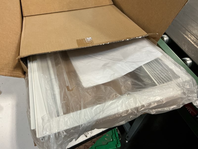 Condition photo showing New/Like New for lbg products window air conditioner side panel and frame set,ac accordion filler kit,fits most 12000btu window air conditioners,window ac side panels