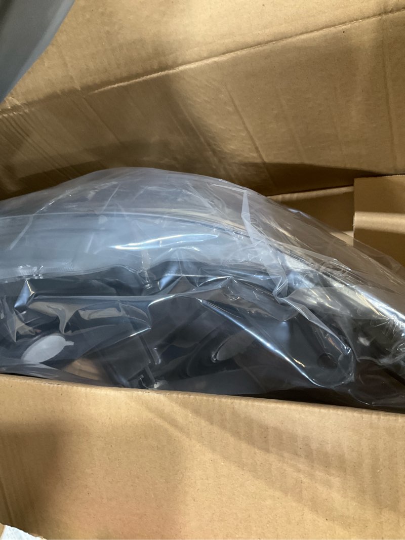 Condition photo showing Good Condition for wildwolf headlights assembly compatible with 2015 2016 2017 le se xle toyota camry, halogen headlamp replacement passenger side, black housing amber reflector