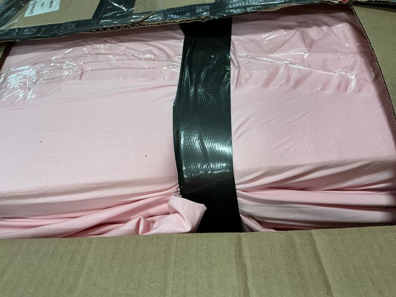 Condition photo showing As Is for Ball Pit for Toddlers, 35.4"x 11.8" Foam Ball Pits, Indoor Soft Round Baby Playpen for Children, Ideal Gift for Toddlers, Pink, (Balls not Included) 35.43 IN Pink