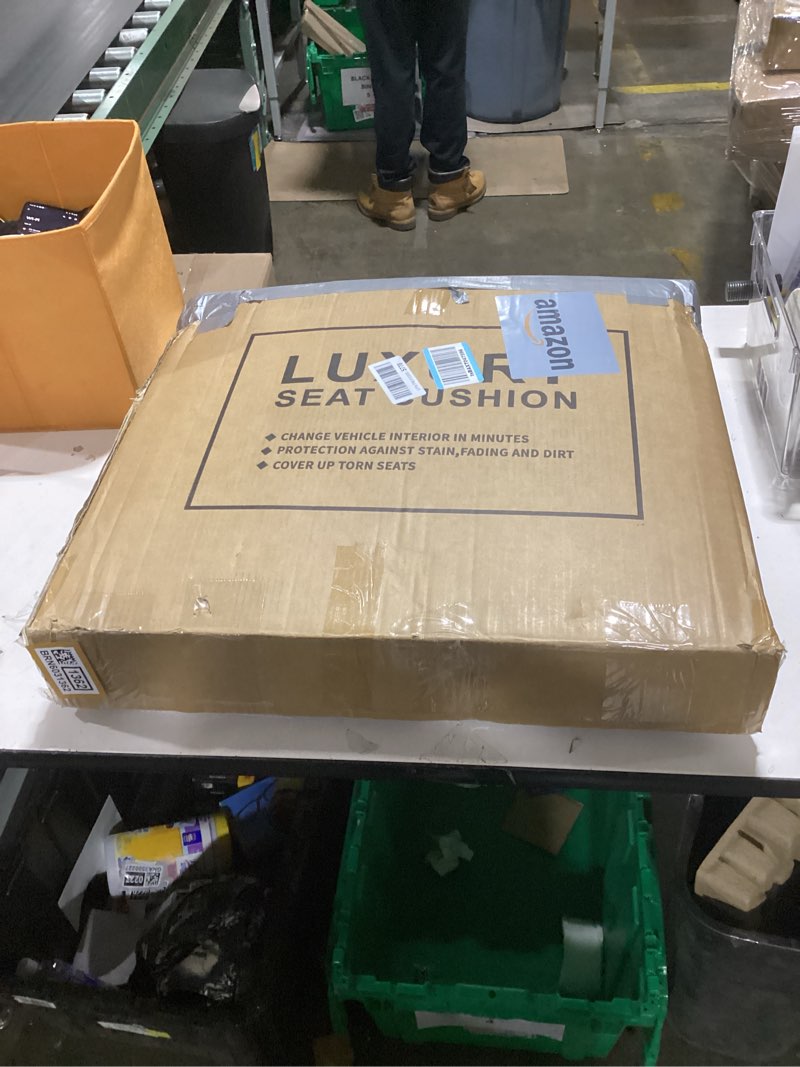 Condition photo showing Good Condition for LINGVIDO Truck Seat Covers for 2009-2025 Ram 1500 2500 3500 Crew Cab (60/40 Split Bench Rear ONLY), 