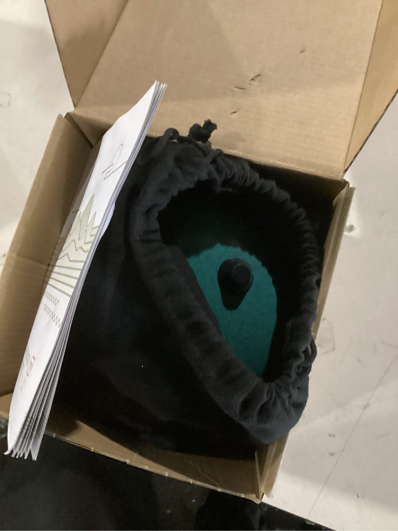 Condition photo showing New/Like New for Steel Tongue Drum - 15 Note 12 Inch Tongue Drums - Percussion Instruments - Hand Pan Drum with Music Book, Drum Mallets and Carry Bag, D Major, Malachite Green