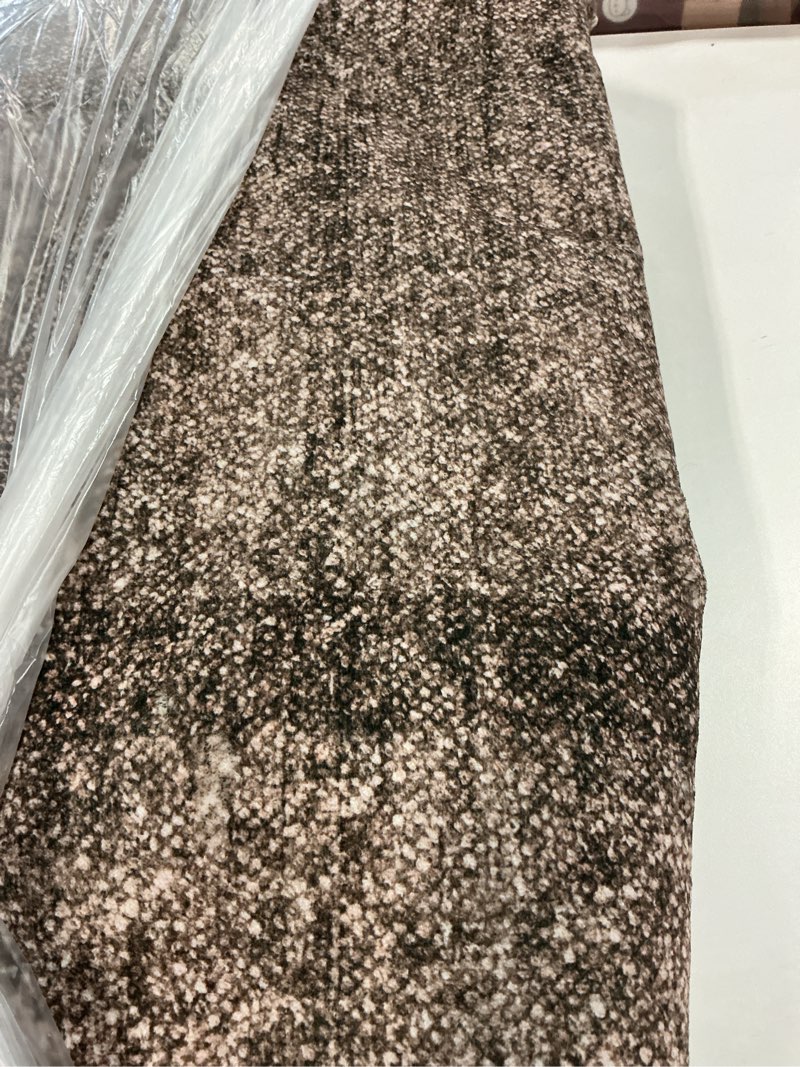 Condition photo showing As Is for GarveeHome Scalloped Washable Rug 6x9 Area Rugs for Living Room Modern Taupe Nursery Rug Large Area Rug for Bedroom Non Slip Throw Rugs Soft Low Pile Stain Resistant Carpet for Classroom 6'x9' Taupe Taupe 6' x 9' (Rectangular)