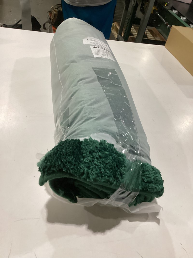 Condition photo showing Good Condition for similar to stockphoto homeideas dark green bathroom rugs set 2 piece, ultra soft memory foam bath mats, non-slip & absorbent, linen-like boho bathroom rug set for shower and tub