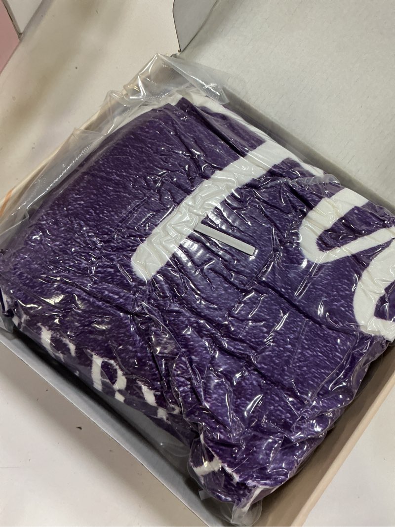 Condition photo showing Good Condition for giltglimmer auntie gift ideas, aunt gifts from niece nephew, birthday gift for auntie, to my auntie throw blanket 50" x 60", purple