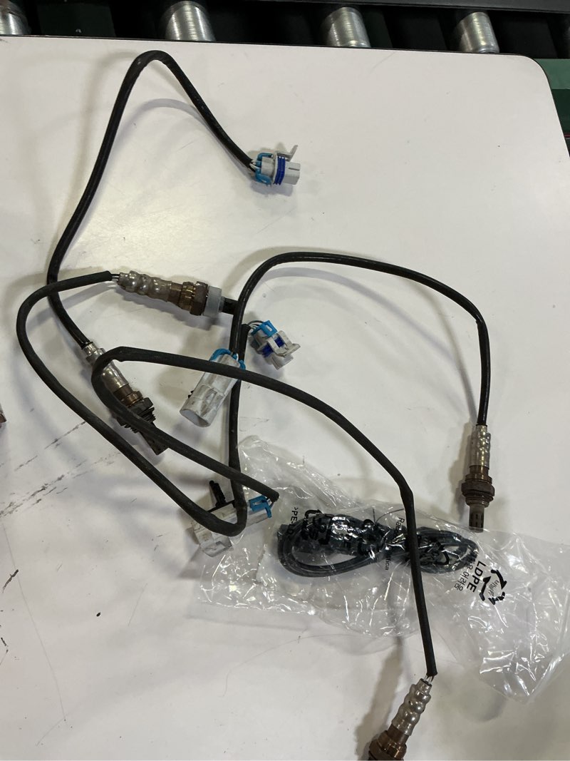 Condition photo showing As Is for 4pcs oxygen sensor upstream & downstream 234-4668 234-4256 compatible for 2008-2014 chevy avalanche silverado 1500 2500 3500 suburban sierra yukon cadillac escalade esv 234-4668 + 234-4256 4pcs