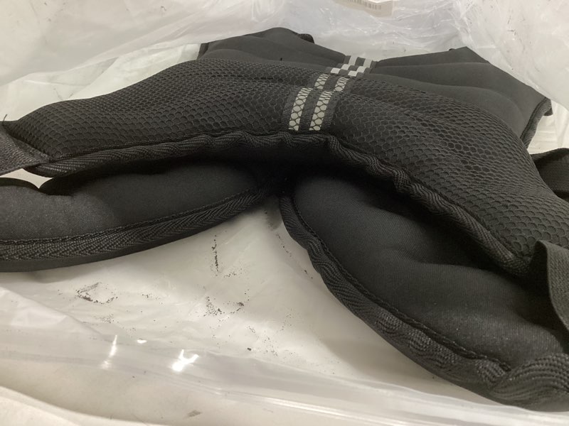 Condition photo showing Good Condition for Weighted Vest for Women and Men 6.6lbs/11lbs/17.6lbs/22lbs with Reflective Stripe and Double Adjustable Buckle Straps Weight Vests for Strength Training, Jogging, Cardio, Weight Loss Black 17.6lbs/8kg