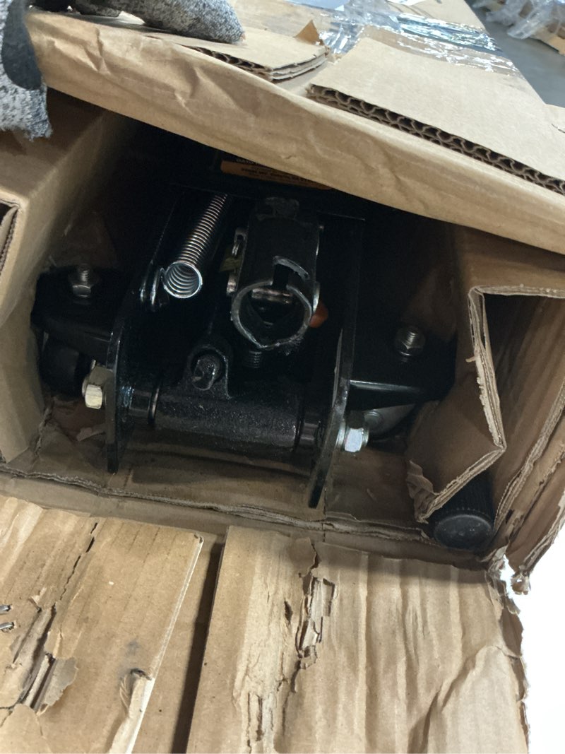Condition photo showing Good Condition for torin tort825051 hydraulic low profile trolley service/floor jack with single piston quick lift pump, 2.5 ton (5,000 lb) capacity, black, medium 2.5ton black