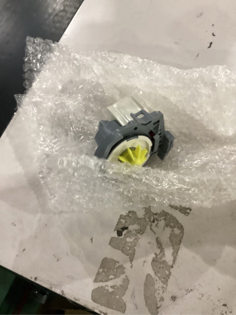 Condition photo showing Good Condition for condenser refrigerator fan 4391462compatible with lg kenmore | motor ap6028843 ps11761150 eap11761150 pd00050430