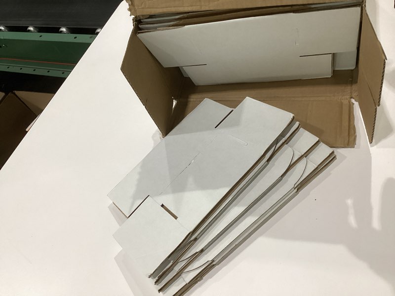 Condition photo showing New/Like New for 50 Pack 9x6x2 Shipping Boxes, White Corrugated Cardboard Packaging Box for Small Business White-9x6x2