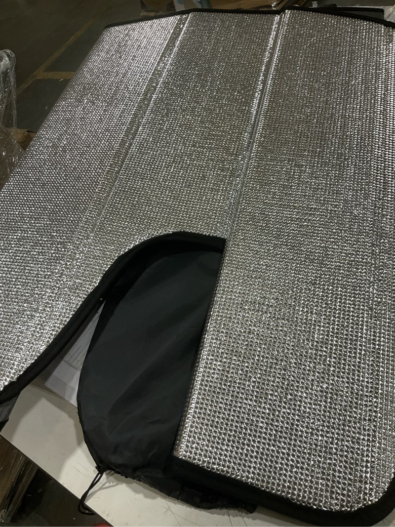 Condition photo showing Good Condition for car sunshade