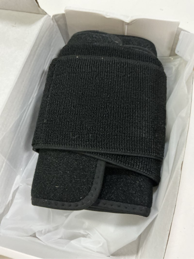 Condition photo showing Good Condition for red light therapy pad for body back knee shoulder hands feet portable 660nm 850nm home use 3 chips in 1 infrared light heating wrap belt gift for women men (corded)