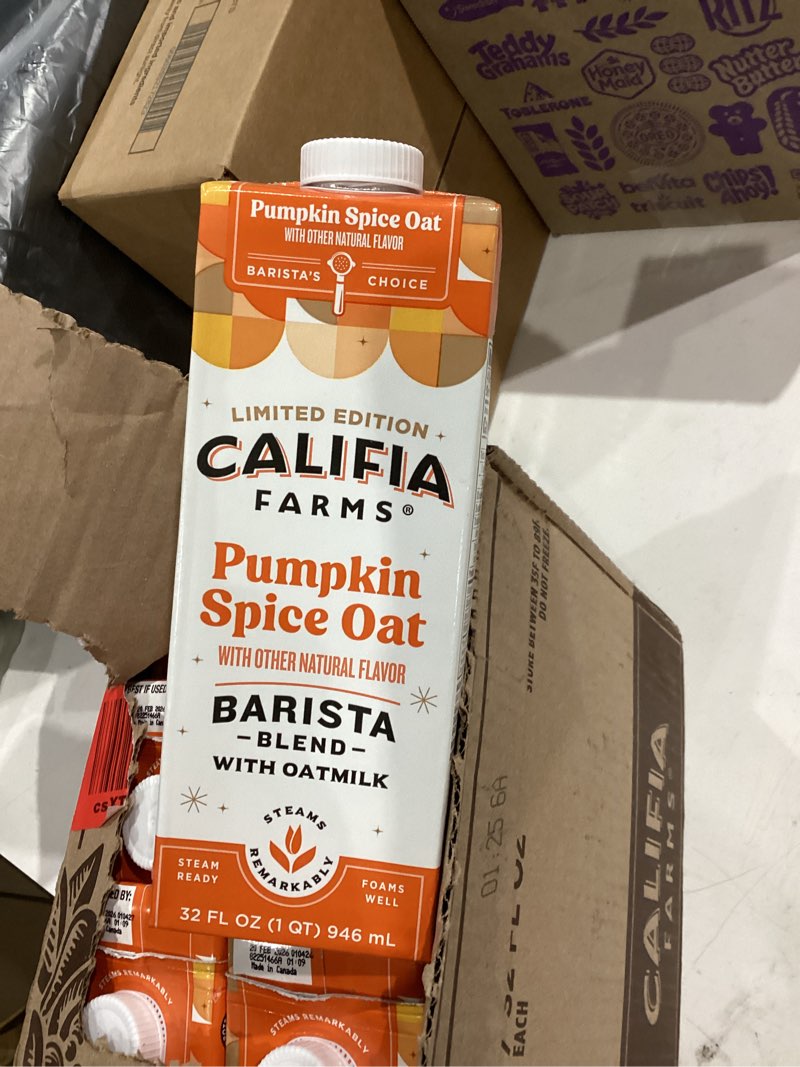 Condition photo showing New/Like New for Califia farms pumpkin spice oat 