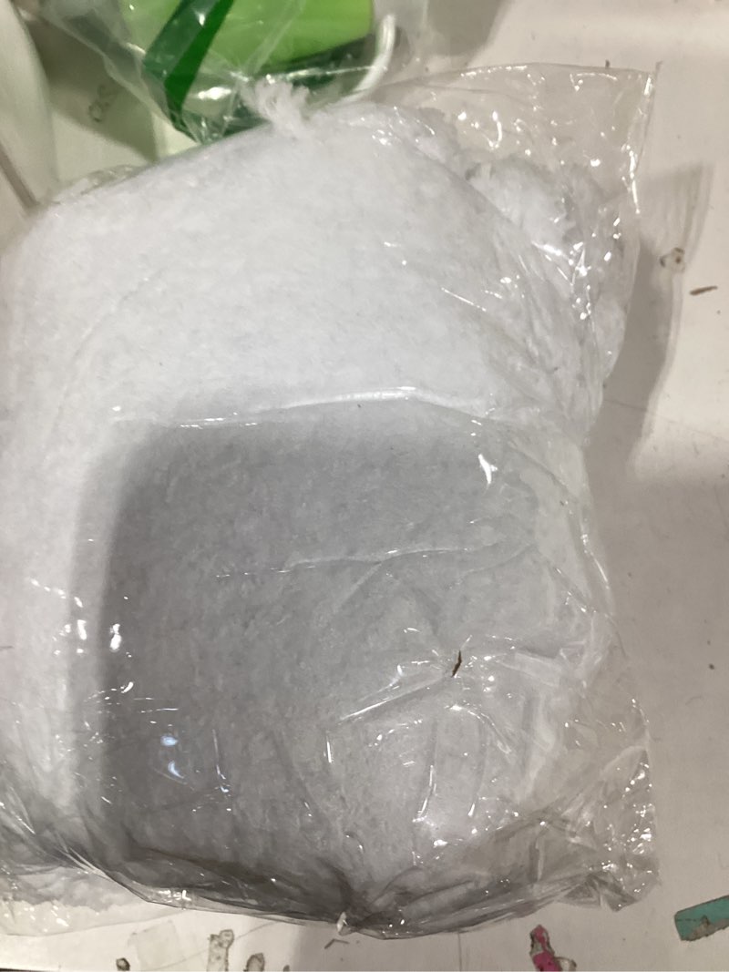 Condition photo showing Good Condition for Microfiber Elongated Toilet Seat Cover 19.5"x 15" Machine Washable Solid Toilet Lid Cover Adjustable Rubber Backing Fits Only 18-19.5" L x 14-16" W Elongated Toilet Seat White 19"Lids