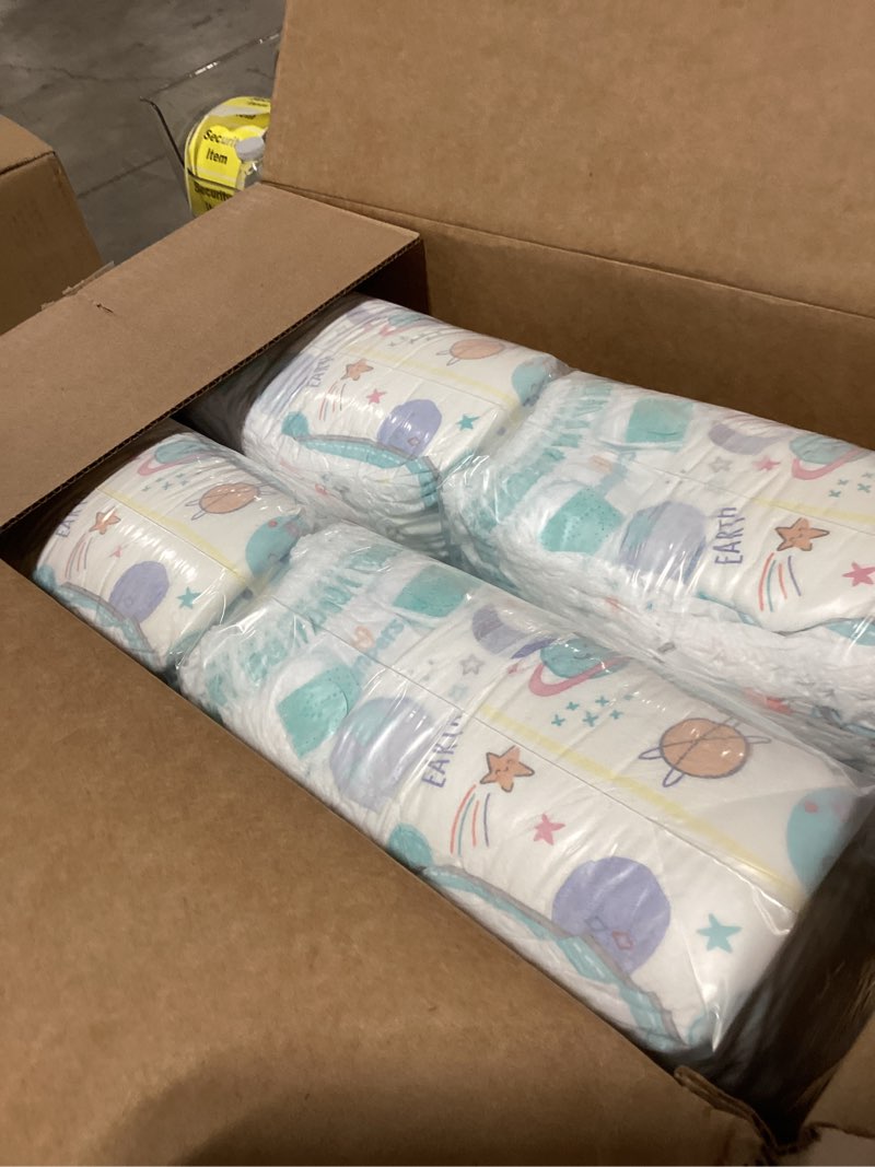 Condition photo showing New/Like New for Pampers Diapers - Cruisers 360 - Size 6, 104 Count, Babyproof up to 100% Leakproof Pull-On Diaper Size 6 104