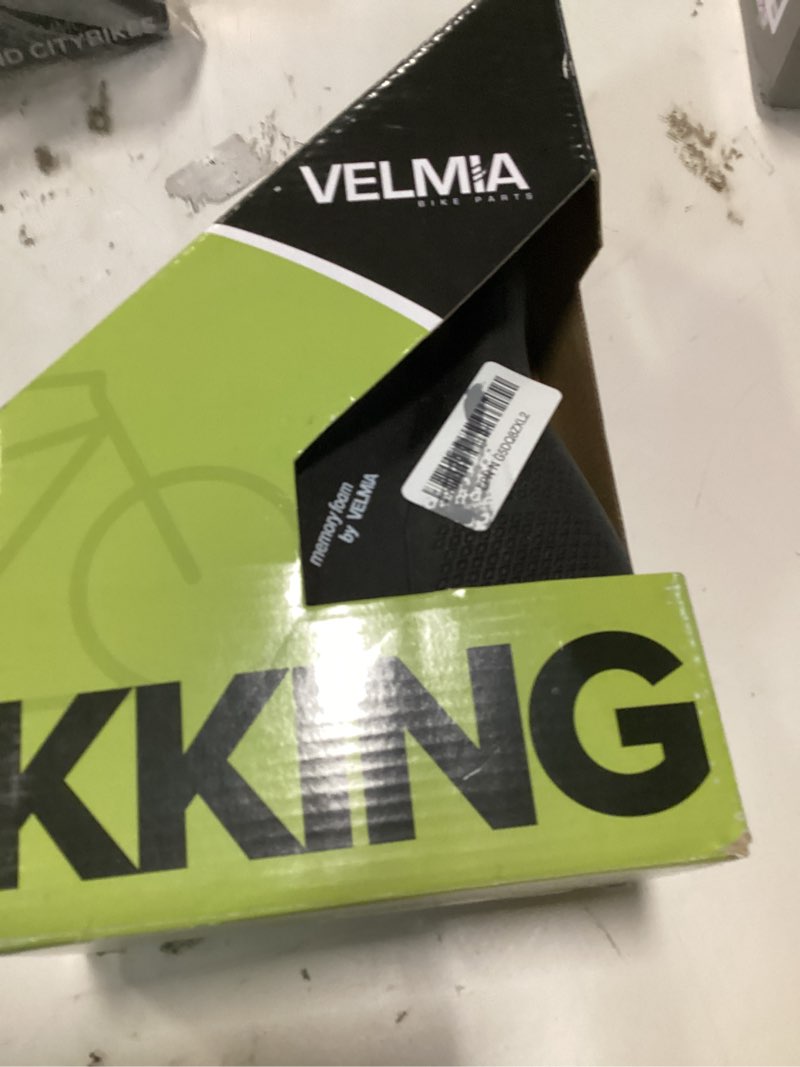 https://lotting-media.assets.bidfta.com/lotting_60fa6fc7-62d9-41ed-a894-7f4233d61f69