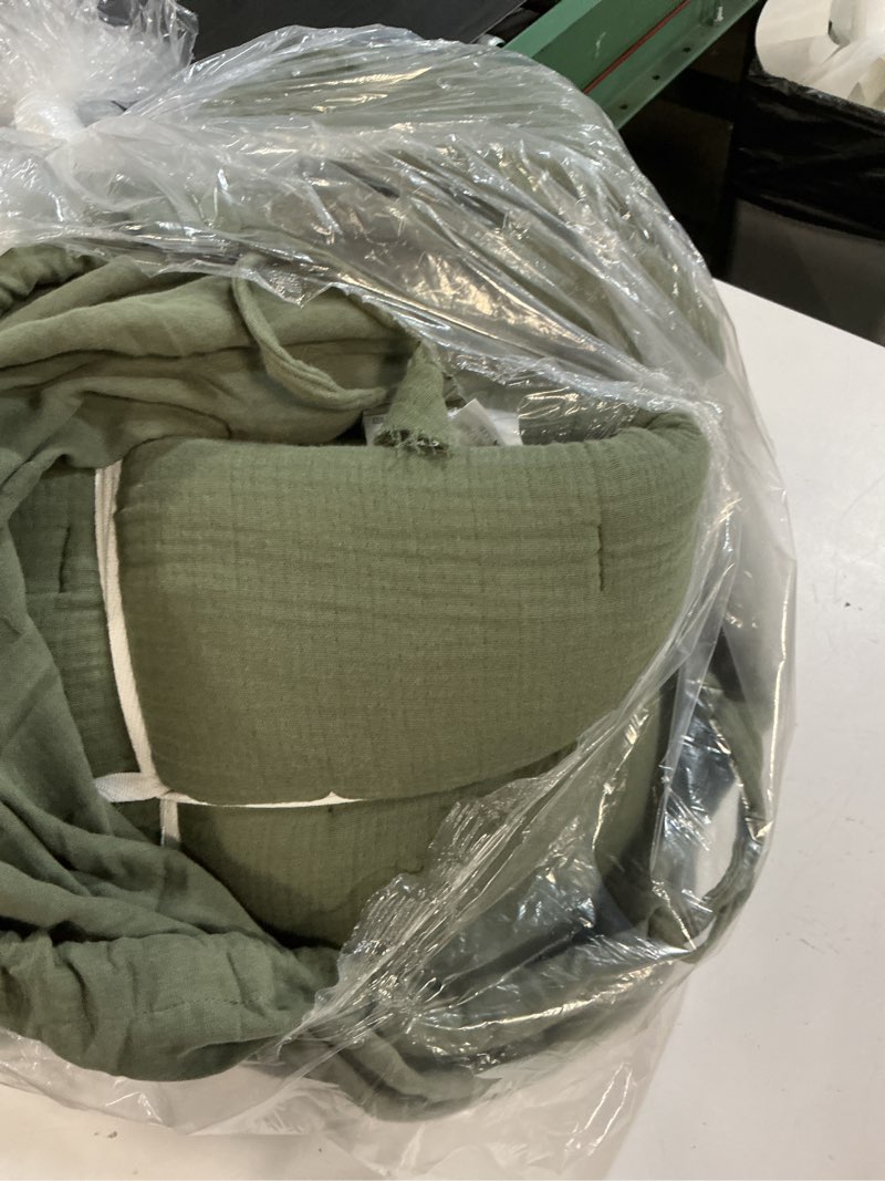 Condition photo showing As Is for quince organic cotton gauze duvet cover set color olive 
