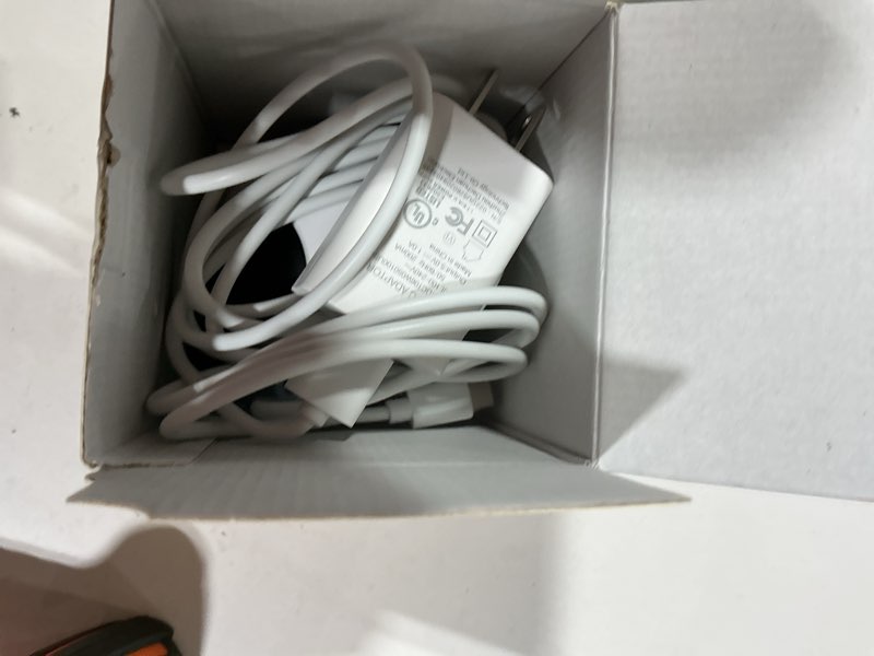 Condition photo showing New/Like New for arenti 5g indoor security camera, 4mp pet camera with speaker for dog/cat, baby monitor with phone app, dual-band wifi, auto tracking, super night vision, 2-way talk, cloud & sd card storage(p2q) beige