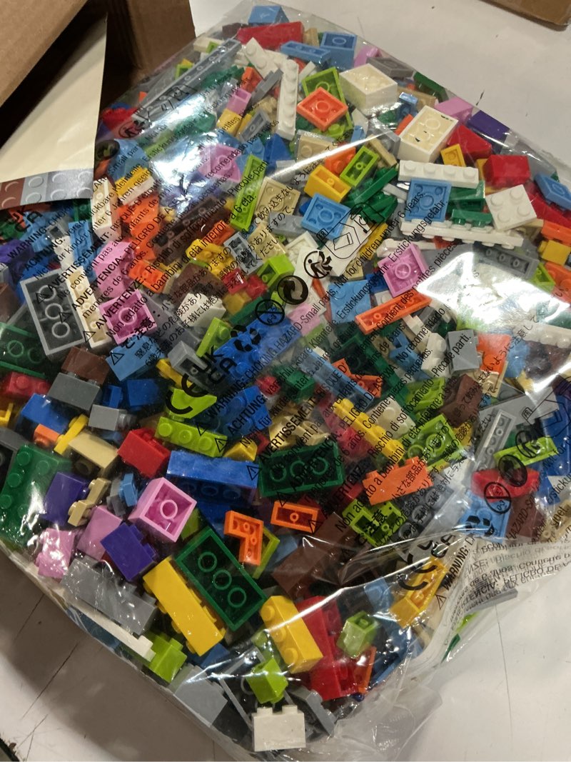 Condition photo showing Good Condition for huizdq 1500 pieces building bricks, classic bulk small blocks, classic bricks set basic building blocks compatible with all major brands multicolored 1500