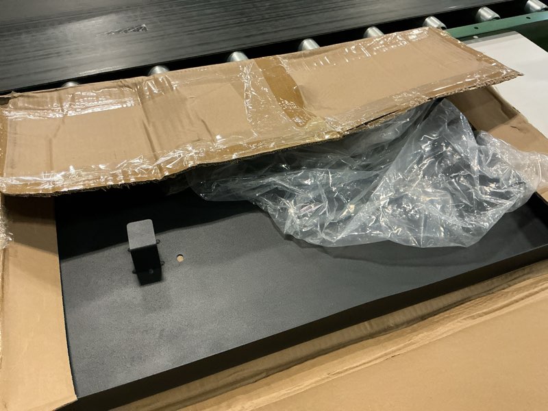 Condition photo showing Good Condition for 5003 Griddle Lid Cover, Hinged Lid for Blackstone Grill Lid Replacement, 28" Blackstone Griddle, Stainless Steel Stainless Steel 5003 Blackstone 28" Griddle