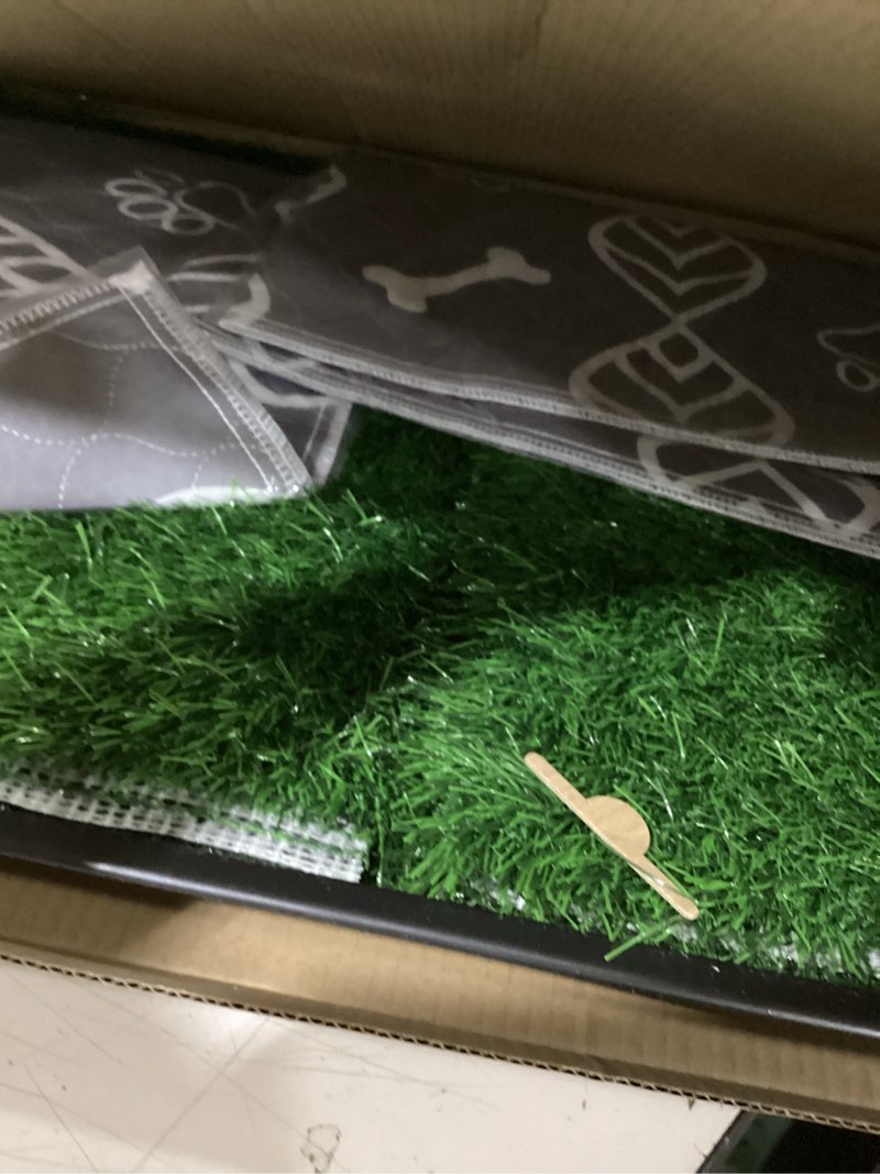 Condition photo showing Good Condition for similar to fresh patch real grass patch for dogs, cats, and large pets 15-30 pounds – disposable pet grass pee pads – indoor and outdoor potty training mat (24 inches x 24 inches)
