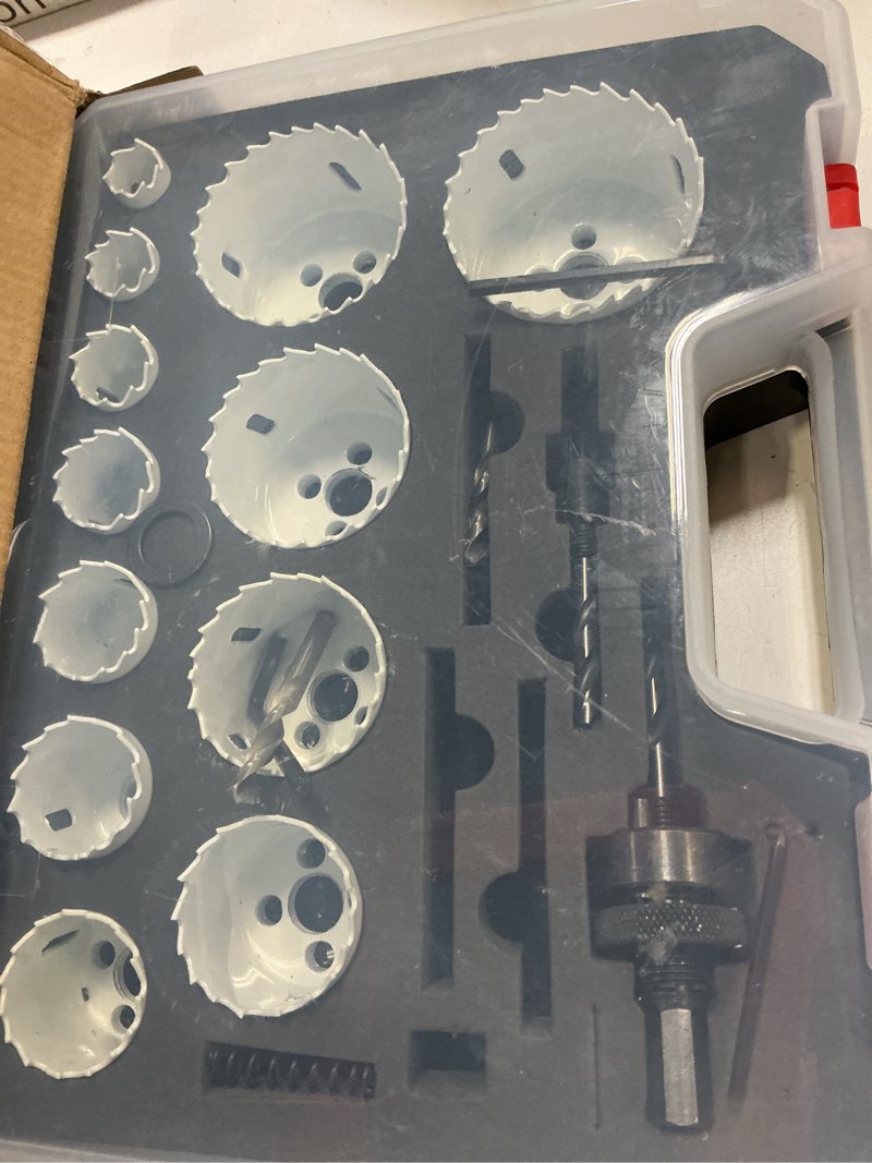 Condition photo showing Good Condition for gmtools hole saw kit bi metal, with 3/4" to 2-1/2" 22 pcs saw blades in case, hole saw set for metal, wood and plastic, with clean and smooth cutting edge, fast chip removal bi hole saw 22pcs