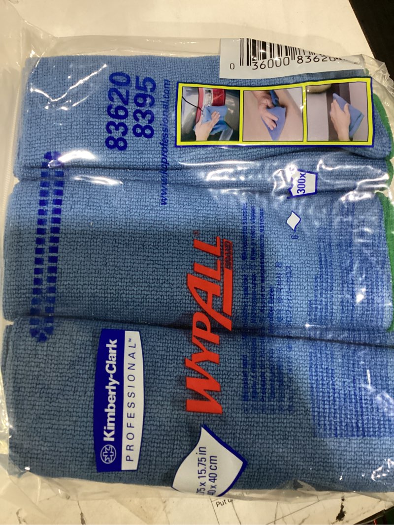 Condition photo showing Good Condition for wypall vehicle clothes 6 pack