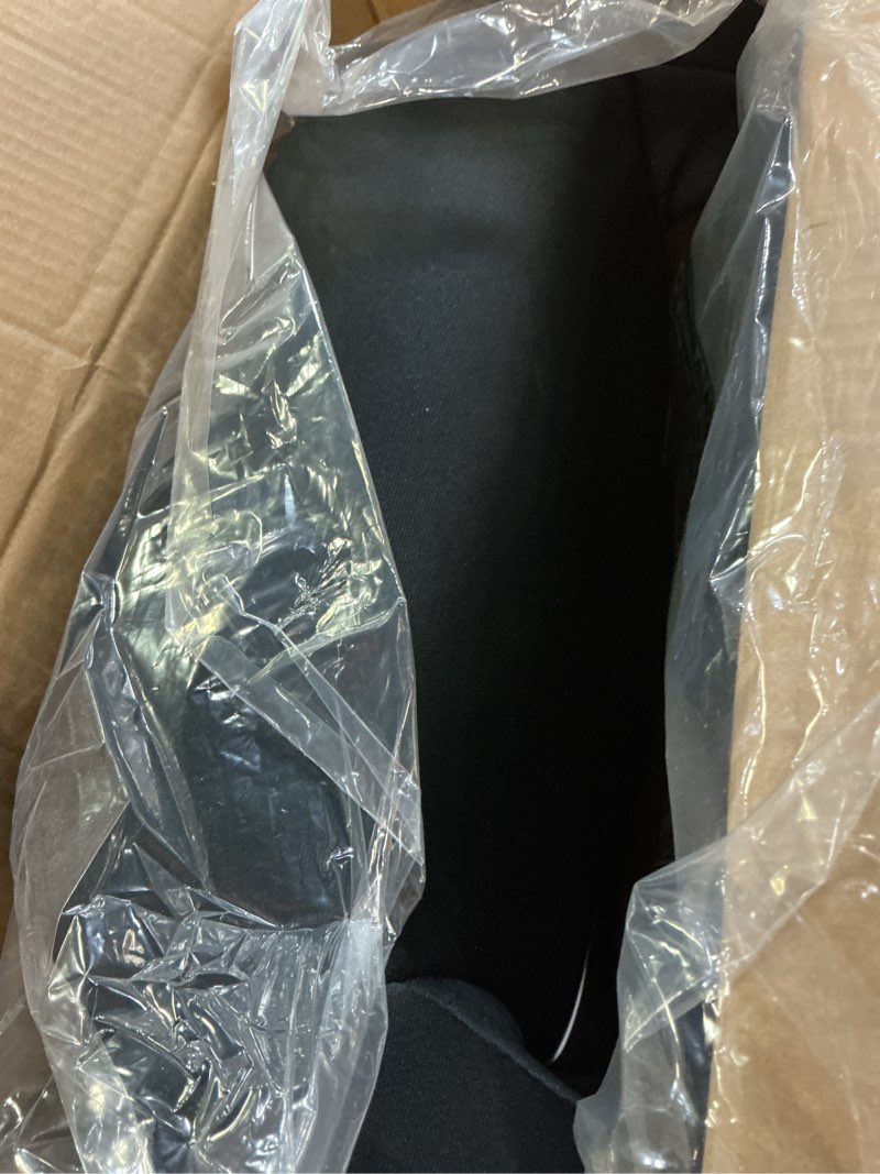 Condition photo showing New/Like New for diono solana, no latch, single backless booster car seat, lightweight, machine washable covers, cup holders, black single black