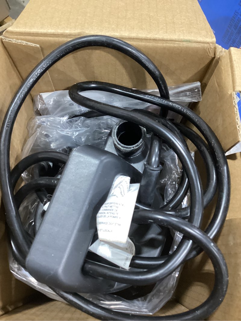 Condition photo showing Good Condition for utilitech 1/3-hp 115-volt 30-gpm thermoplastic submersible utility pump