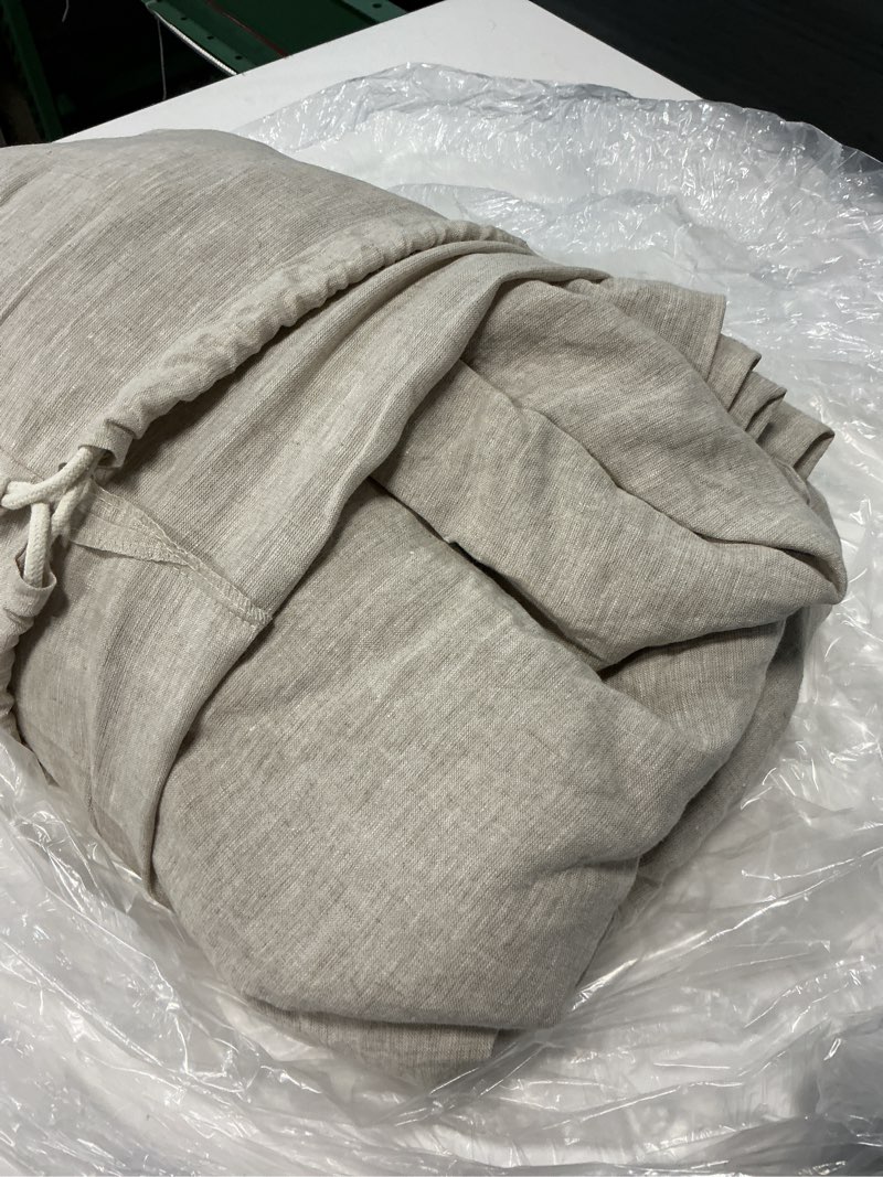 Condition photo showing Good Condition for european linen chambray duvet cover, king/cal king, natural chambray