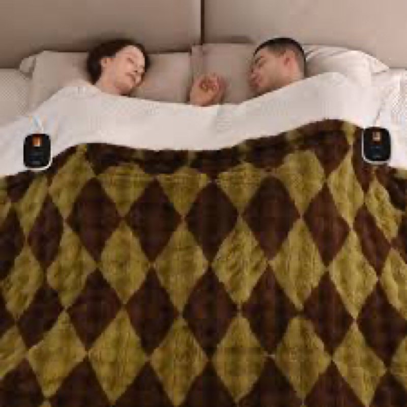 Bearhug Electric Blanket King Size 100" x 90", Dual Controller Heated Blanket, Faux Fur & Warm Sherp