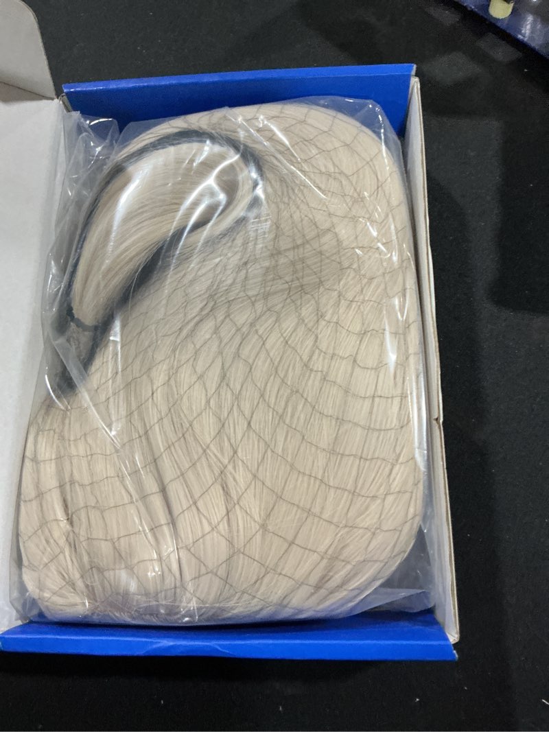 Condition photo showing Good Condition for Bob Platinum Blonde Wig for Women Short Straight Blonde Wigs with Bangs Natural Fashion Synthetic Wigs for Daily Cosplay Colorful Costume Wig Use 12 Inch