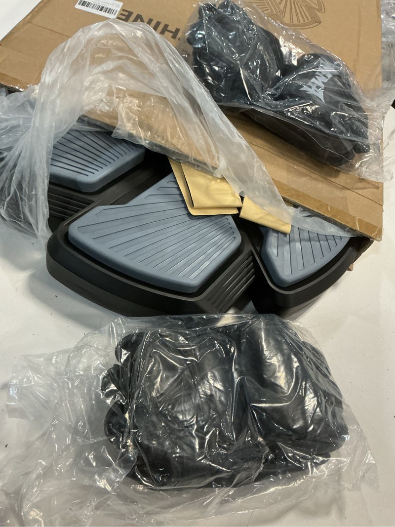 https://lotting-media.assets.bidfta.com/lotting_61411561-30da-4f2a-968c-855f36fc6f06