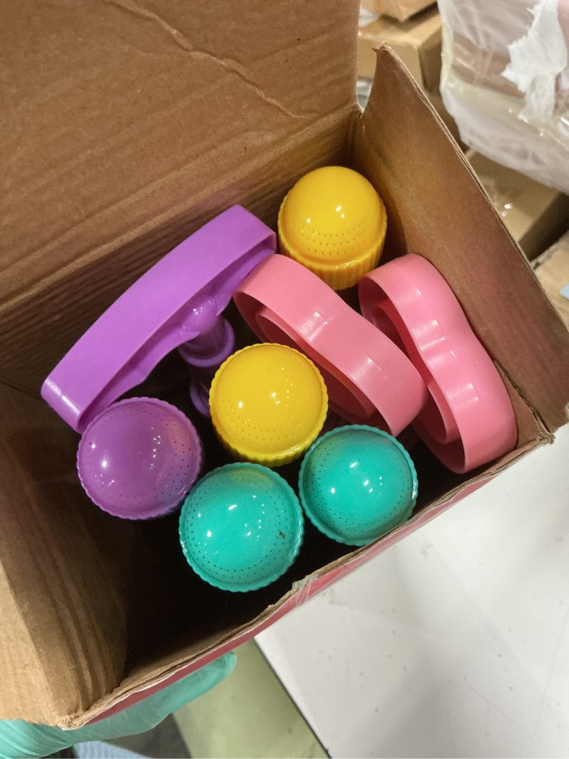 Condition photo showing Good Condition for firework spray water gun, 8 pack bulk squirt water blaster guns for kids adults, firework spray water soaker toys for pool party outdoor summer water games 8 pcs