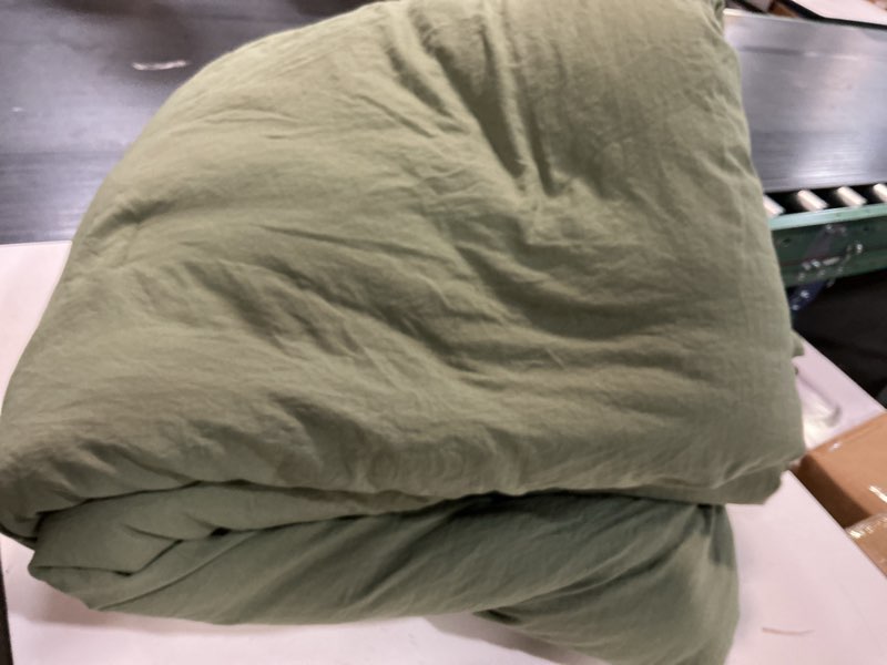 Condition photo showing As Is for wrensonge queen comforter set - 1 pieces prewashed olive green comforter soft lightweight for all seasons,down alternative comforters queen size with olive green queen(90\"*90\")