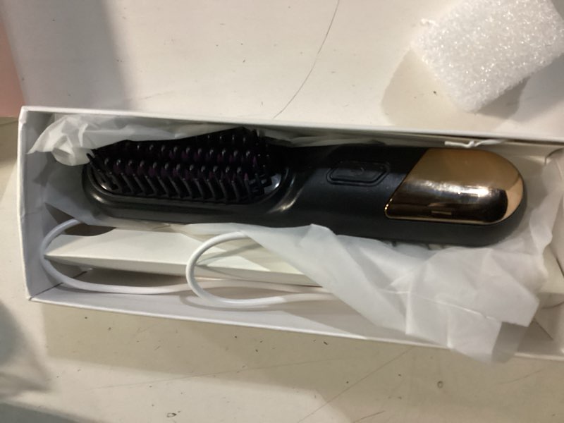 Condition photo showing Good Condition for Go Brush Pro 2026 Straight Hair Brush 300 Million Negative ions Portable Cordless Straight Hair combsuitable for Women, 4-Temperature Fast Heating MCH Ceramic Coating is Smooth (Black)
