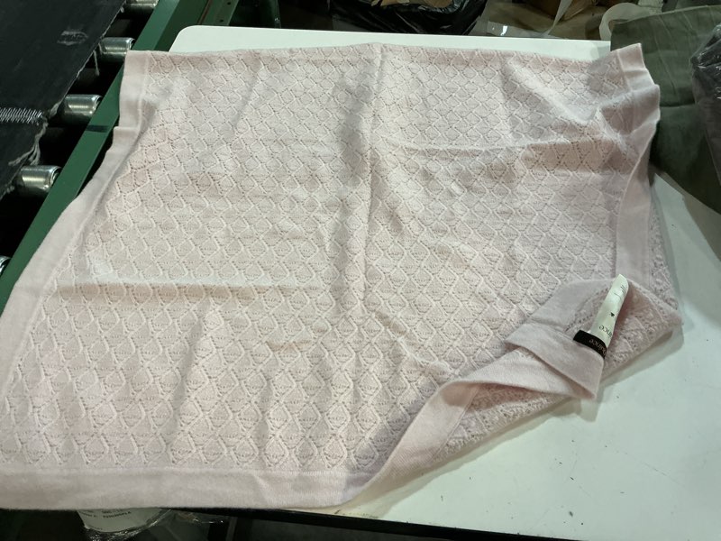 Condition photo showing Good Condition for quince mongolian cashmere pointelle baby blanket color minimal pink