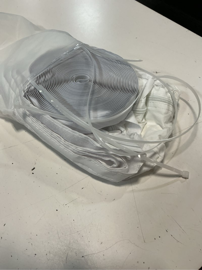 Condition photo showing Good Condition for portable ac window seal kit 400cm/157 for casement, crank-out & skylight windows, no-drill window vent kit with adjustable zipper, fits single & dual hose portable air conditioners 157 inch
