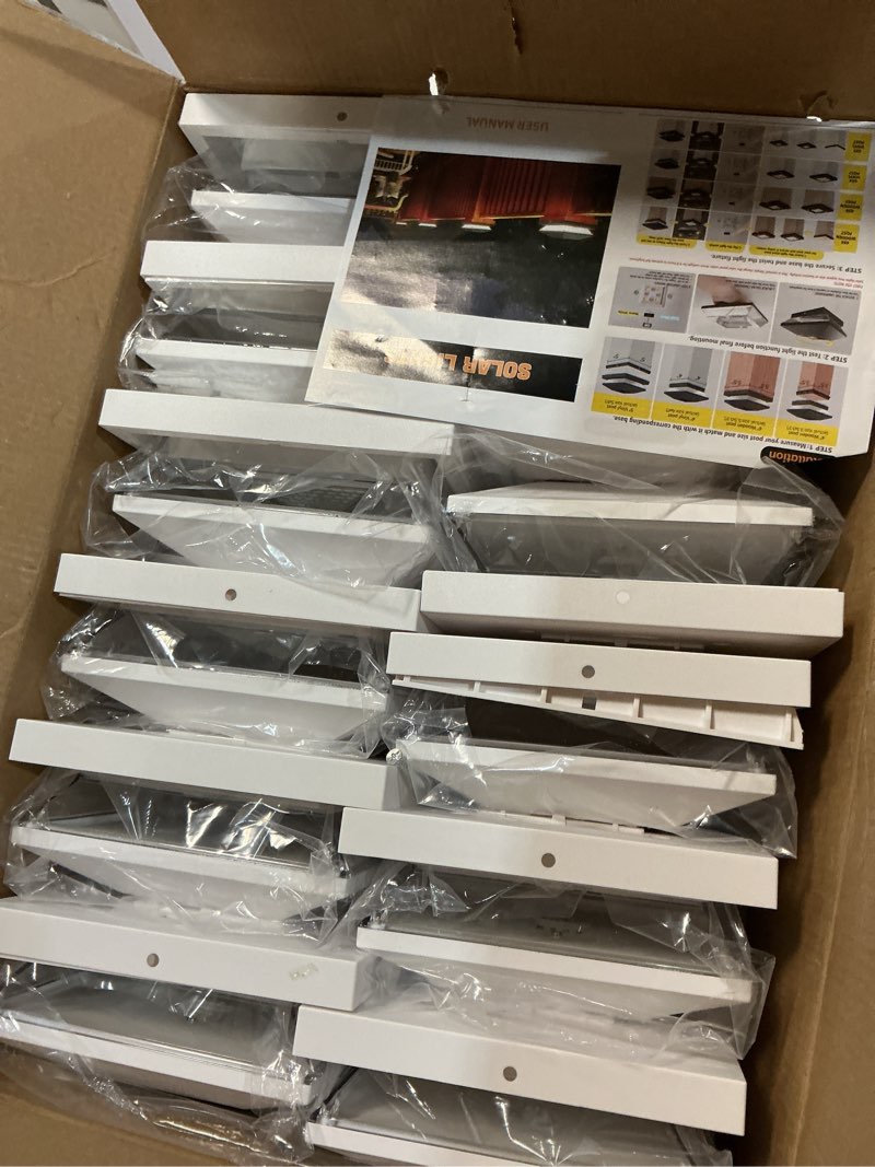 Condition photo showing Good Condition for t-sun solar post cap lights outdoor 12 pack, 2 modes led fence post solar lights fit for 4x4 5x5 6x6 vinyl/wooden posts, waterproof deck post lights solar powered for garden patio gate porch 12 pack white-warm & cool white