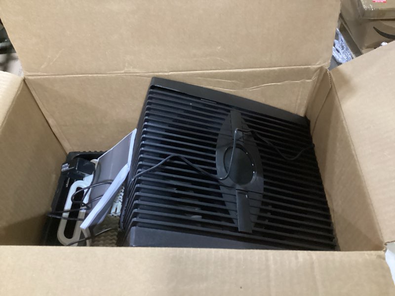 Condition photo showing As Is for Venta LW15 Comfort Plus Humidifier in Black - Filter-Free Evaporative Humidifier for spaces up to 375 ft² 375 ft² Black